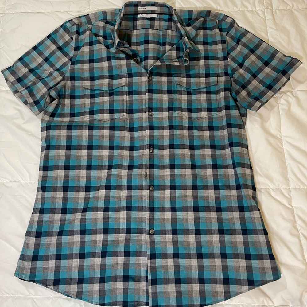 Calibrate | Men’s Short Sleeve Button Down